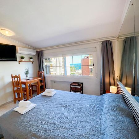 Carihuela Beach, Club San Antonio, Torremolinos Malaga Экстерьер фото
